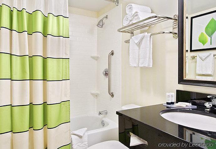 Fairfield Inn & Suites Louisville Downtown מראה חיצוני תמונה