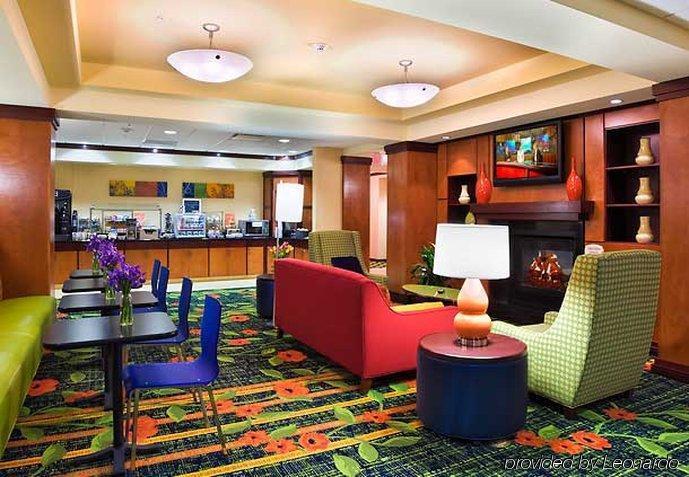 Fairfield Inn & Suites Louisville Downtown מראה חיצוני תמונה